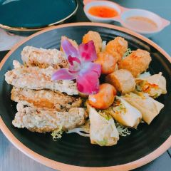 Chang Thai Bar and Restaurant User Photo