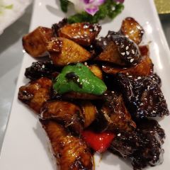 月湖萃(新五角场店) User Photo