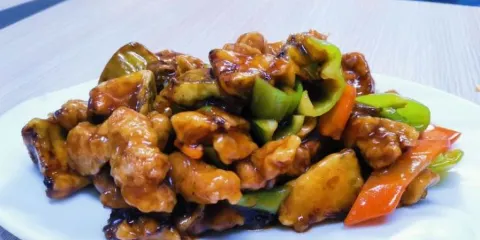 夕陽紅小吃（皇城公寓店）