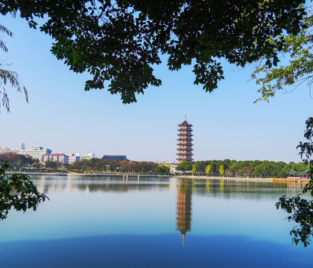 Huayang Town