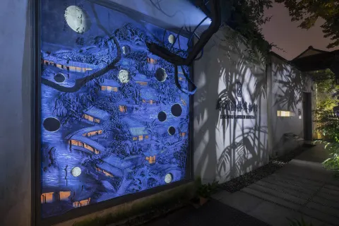 Night Tour in the Humble Administrator's Garden