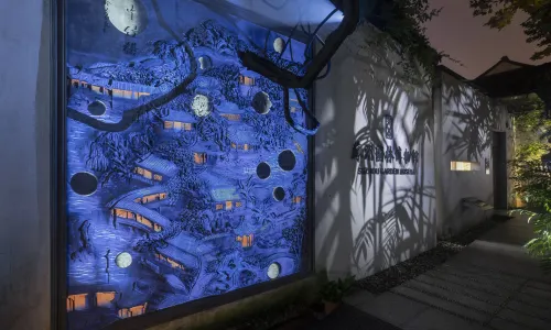 Night Tour in the Humble Administrator's Garden