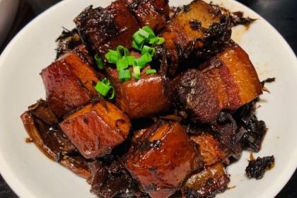 Shao Dong Jia - San Wei Restaurant