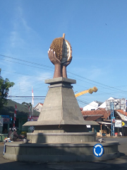 Tugu Duren Karanganyar