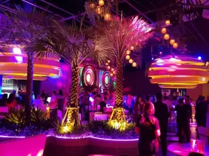 Skylight Phuket Rooftop & Lounge