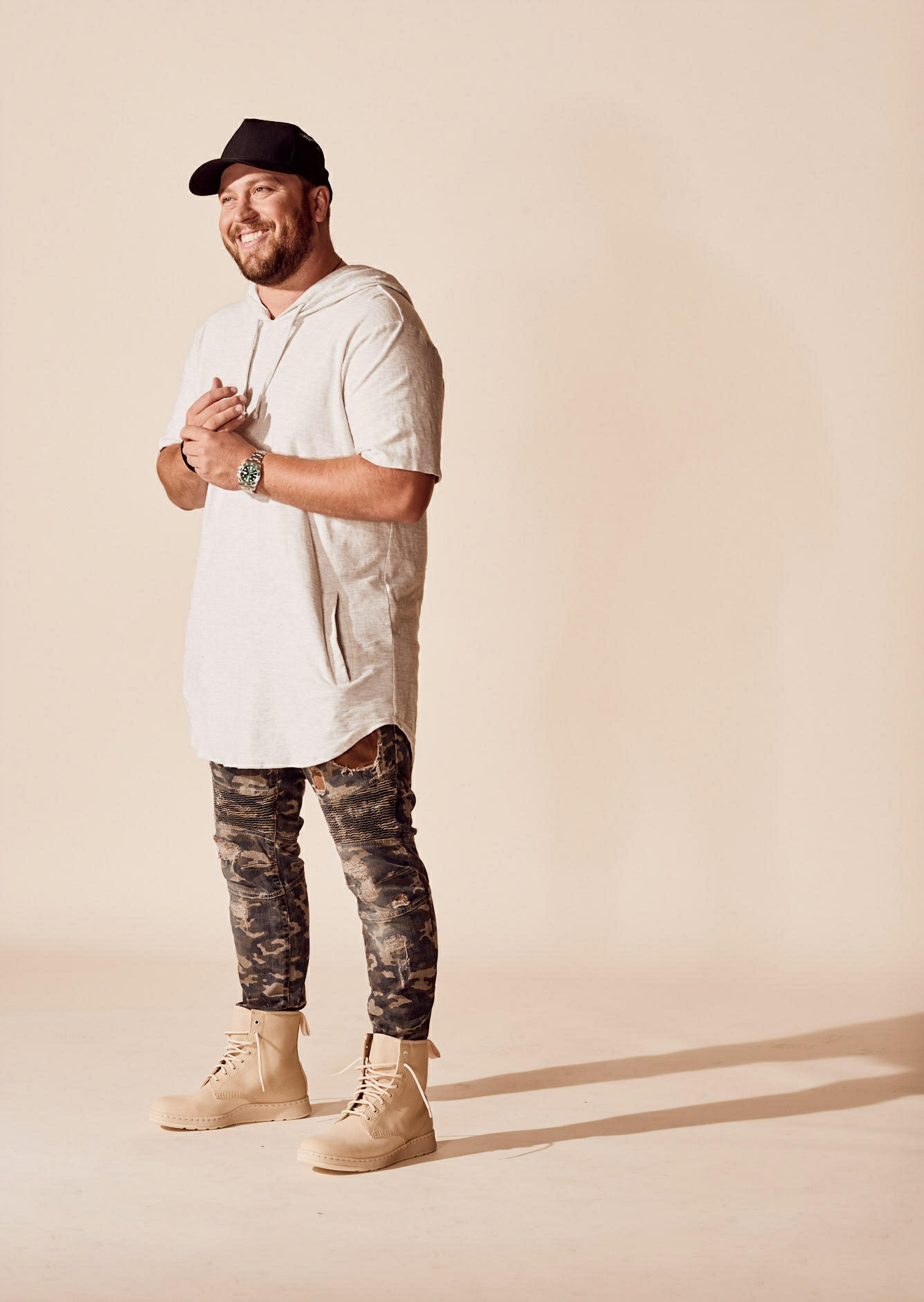 ベルクレック | Mitchell Tenpenny 2026《Speed Of Light》ツアー | リゾート・タウンシップ