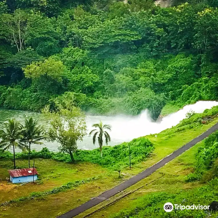 Hotels near Pemancingan apung pk marlan