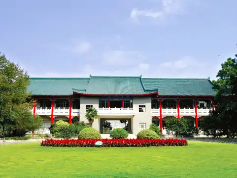 Hoteles cerca de Wuhan Botanical Garden