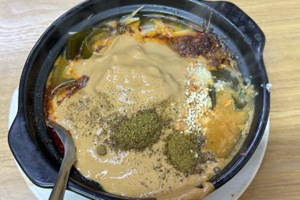 曹师傅砂锅麻辣烫