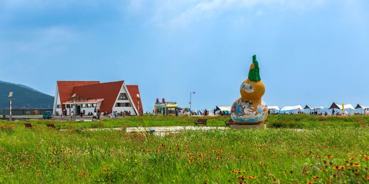 Longwan Bay Seaside Scenic Area