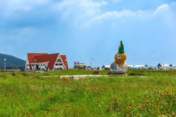Longwan Bay Seaside Scenic Area