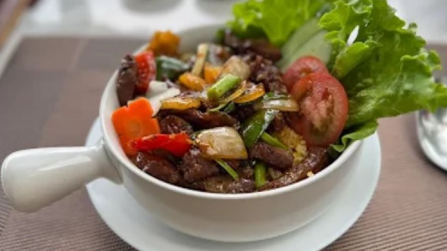 Com Tho Tay Cam - Seafood & Meat BBQ