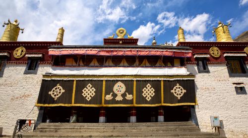 Sera Monastery