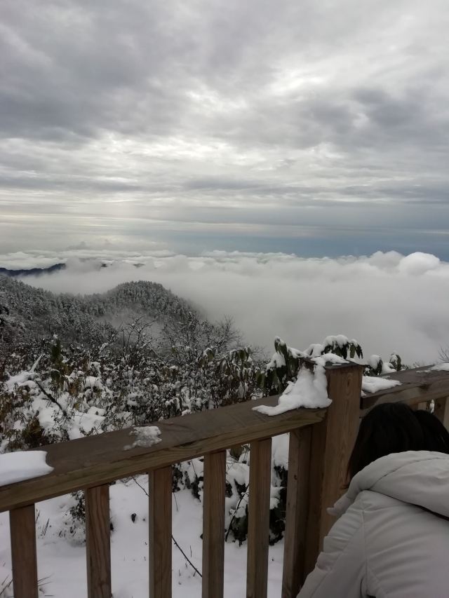 西嶺雪山