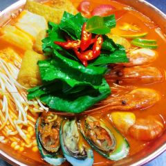 Honghuohuayuanyinxiang Restaurant User Photo