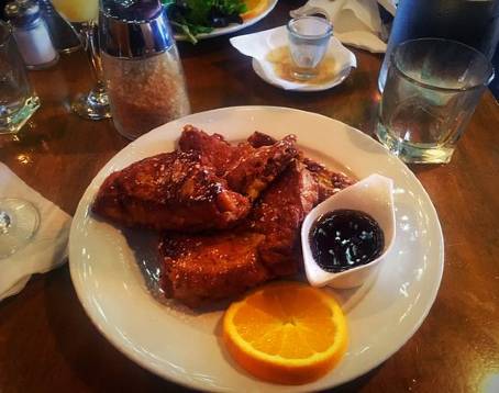 Insomnia Restaurant and Lounge