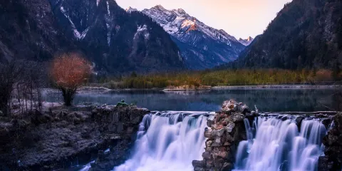 畢棚溝景區-龍王海
