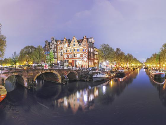 Amsterdam Canals Night Cruises