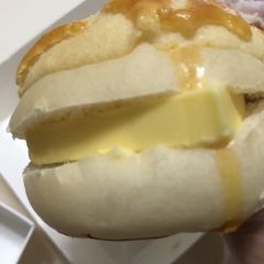 菠蘿叔叔麵包•蛋糕•茶飲（水岸城店）張用戶圖片