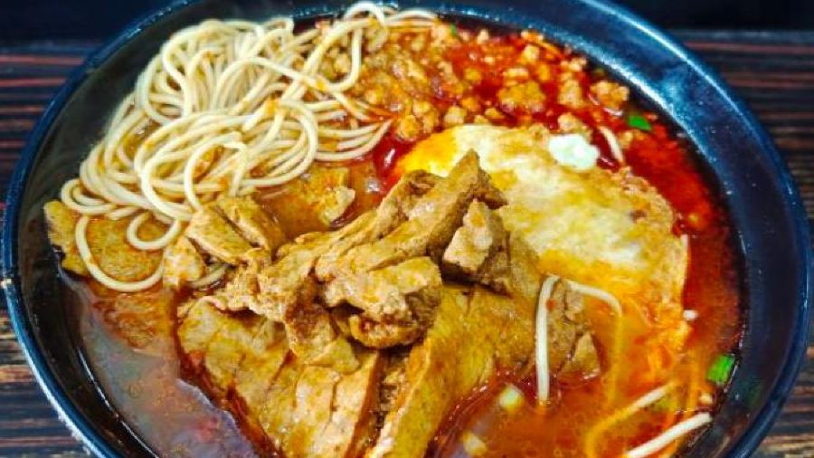 220辣肉面馆(松花江路店)