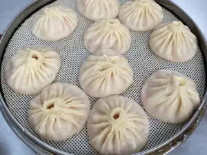 大興街扣碗包子館