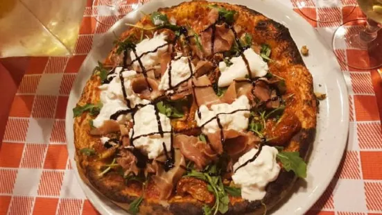 Il Vesuvio Pizzeria