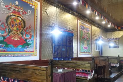 嘎哇拉音乐藏餐厅