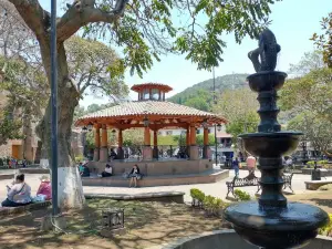 Kiosco Valle de Bravo