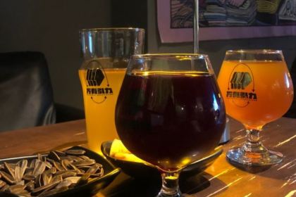 万有引力精酿酒馆