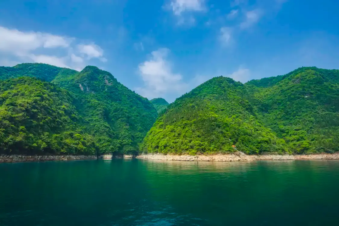 Hotels near Daoyingxia