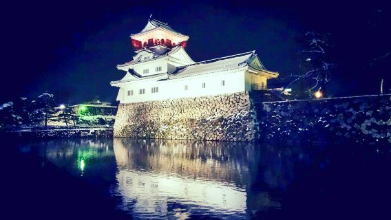 富山河峽遊覧船+雨晴海岸+富山城跡一日遊