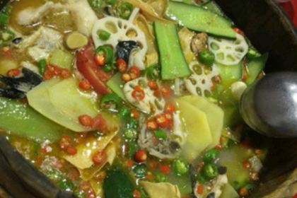 YA FU ZHENG GONG MU TONG YU REN HE DIAN