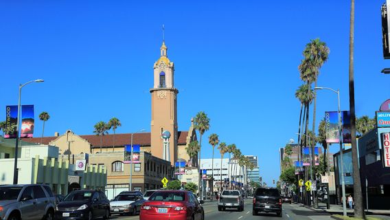 W Sunset Blvd