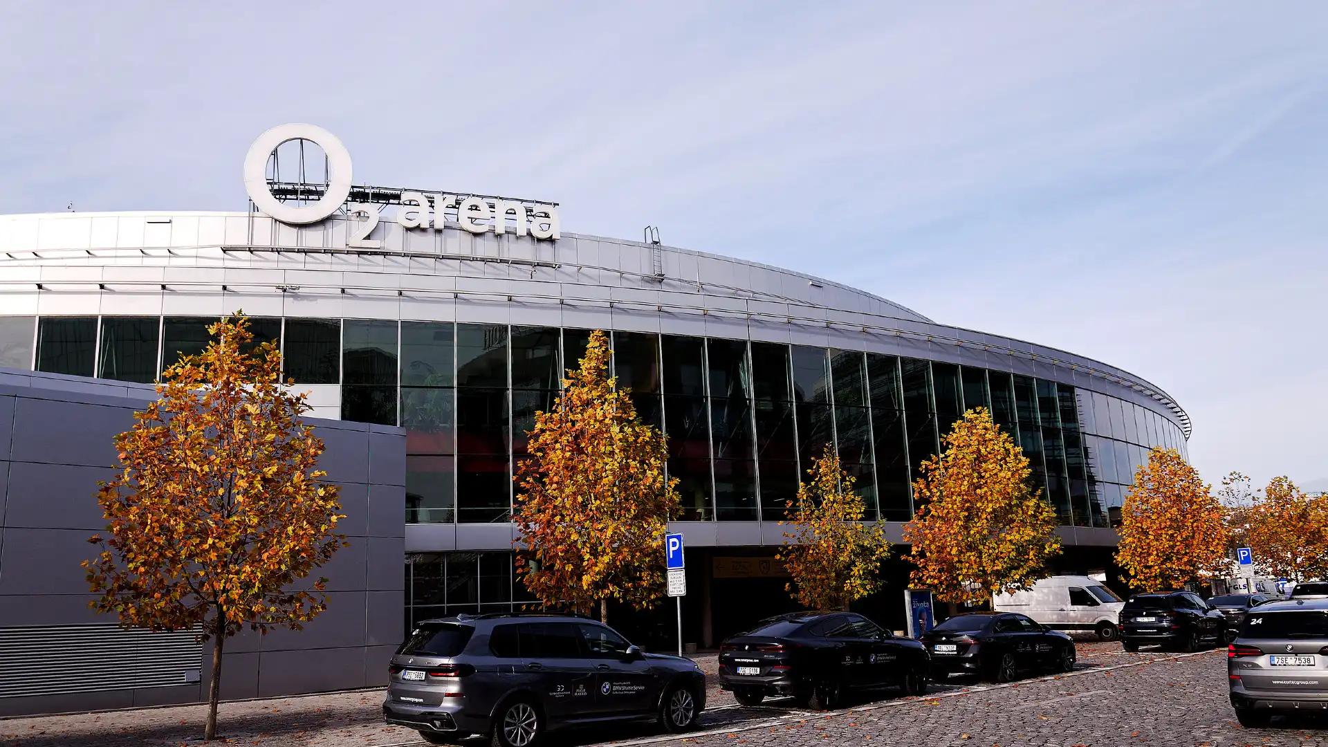 Hotels near O2 arena