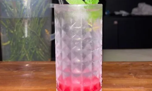 HUA socialbar