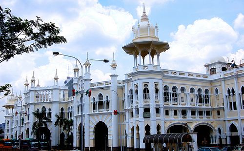 Dibuka kali pertama pada 1886 