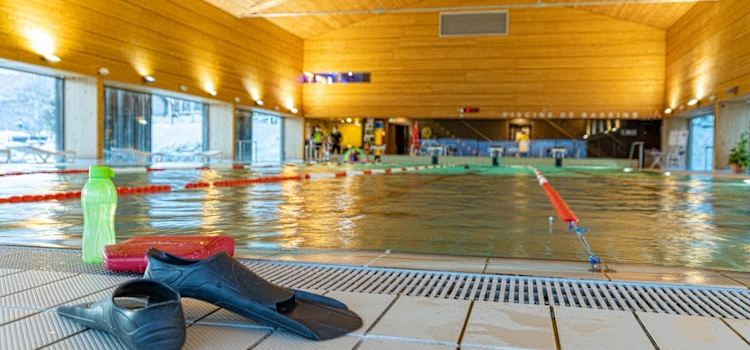 Piscine De Bassins
