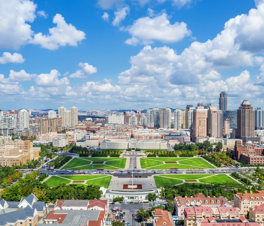 People's Square and Dalian Municipal Government