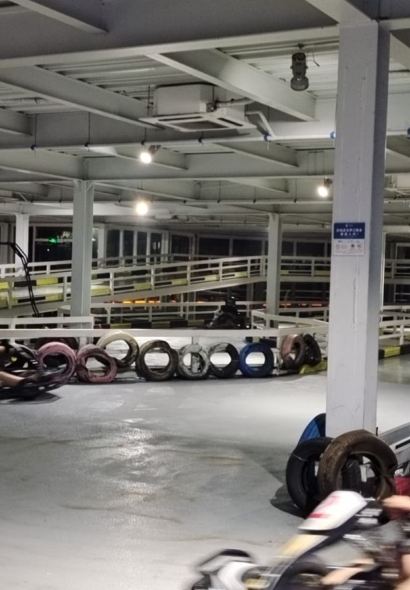 Yong he hong qi mei shi cheng