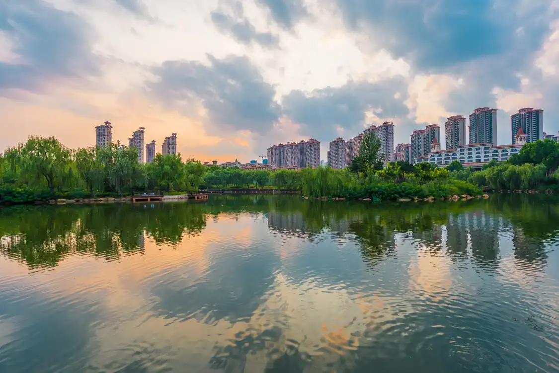 Hotels near Bandao Park