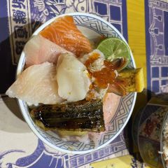 漁兵衛海鮮丼(皇朝店) User Photo