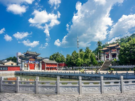 Tonghai Confucian Temple