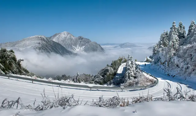 Sea of Clouds in Lishui