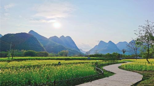 Yulong River Park