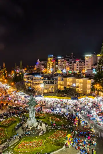 鄰近大叻夜市的酒店