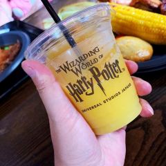 Three Broomsticks 여행 사진