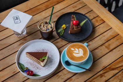 湖州臻隐锦绣别墅度假酒店 · 漾YOUNG