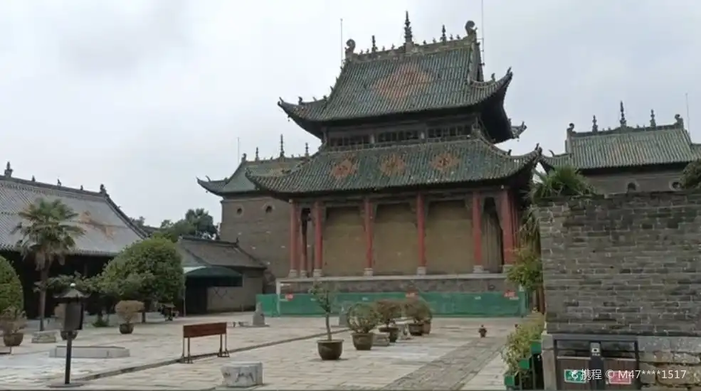 Hotel dekat Chunqiulou Ruins