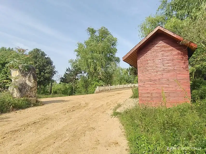 산난 희귀 식물원 주변 호텔