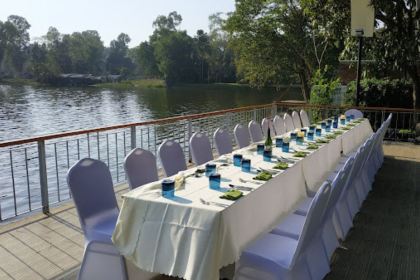 White Swan Bakery Restaurant